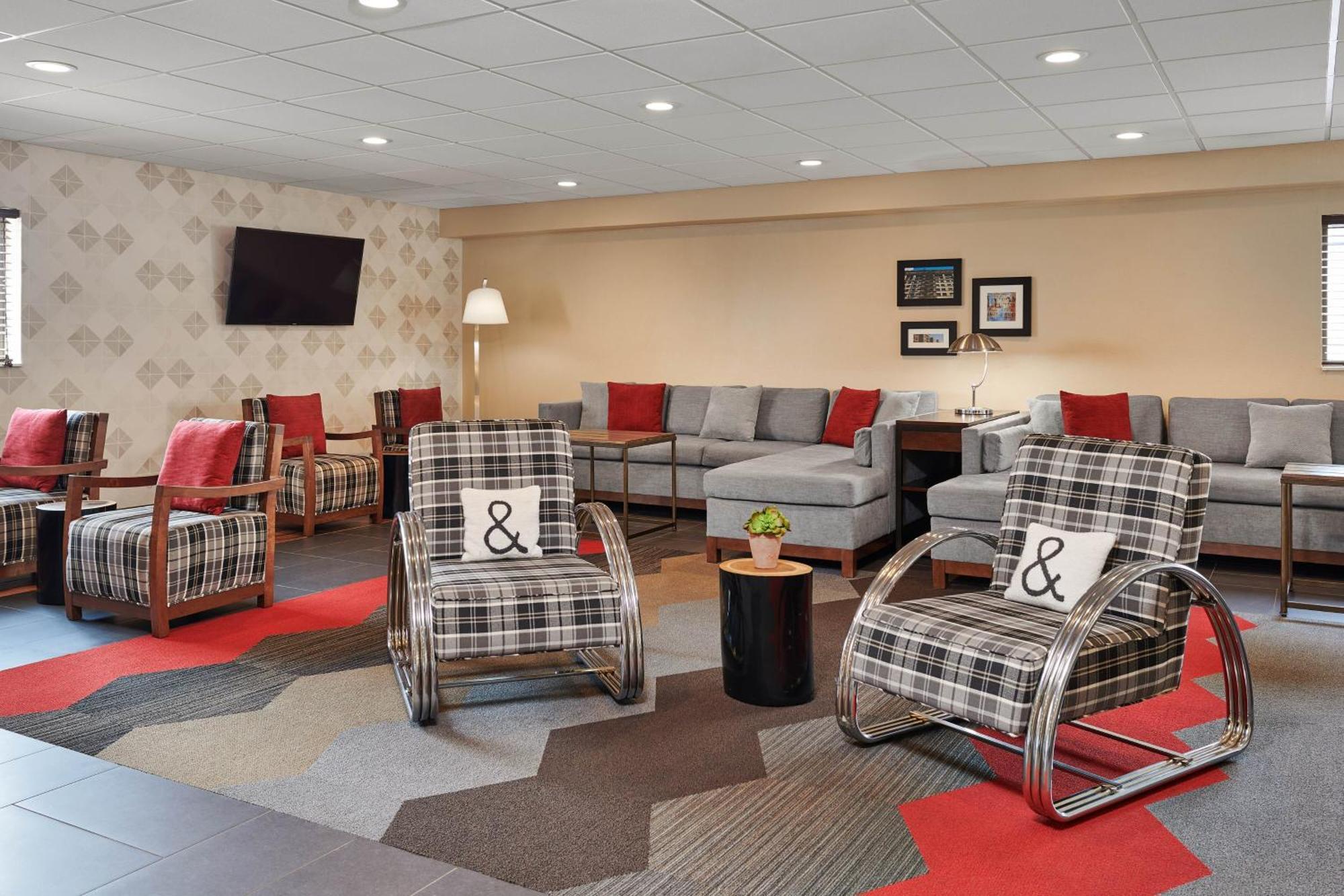Four Points By Sheraton Milwaukee Airport Exterior foto