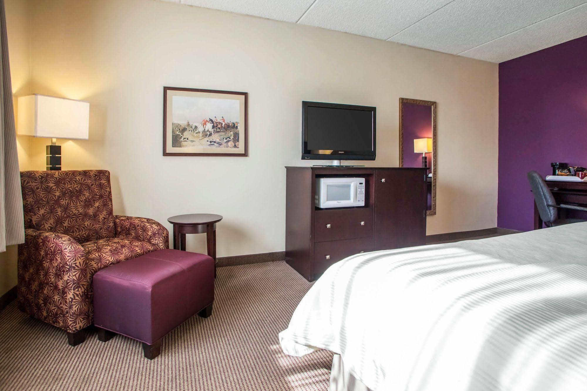 Four Points By Sheraton Milwaukee Airport Exterior foto